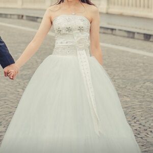 Wedding dress for Photoshoot